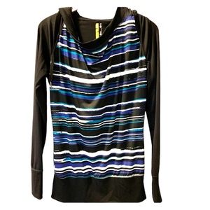 LOLE Women Yoga Hooded Sweater